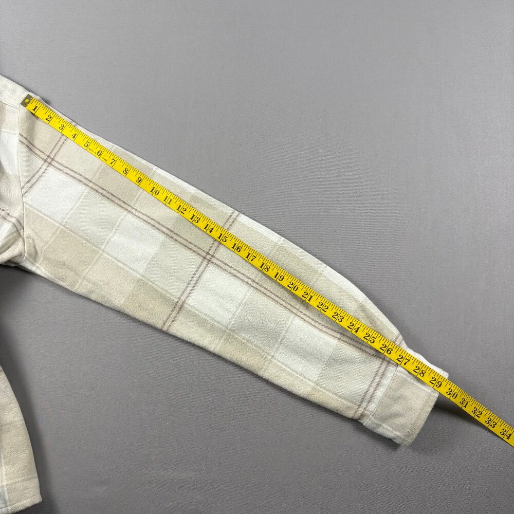The Vermont Flannel Co Women’s Switchback Flannel Shacket Beige Plaid XXL - Picture 11 of 11